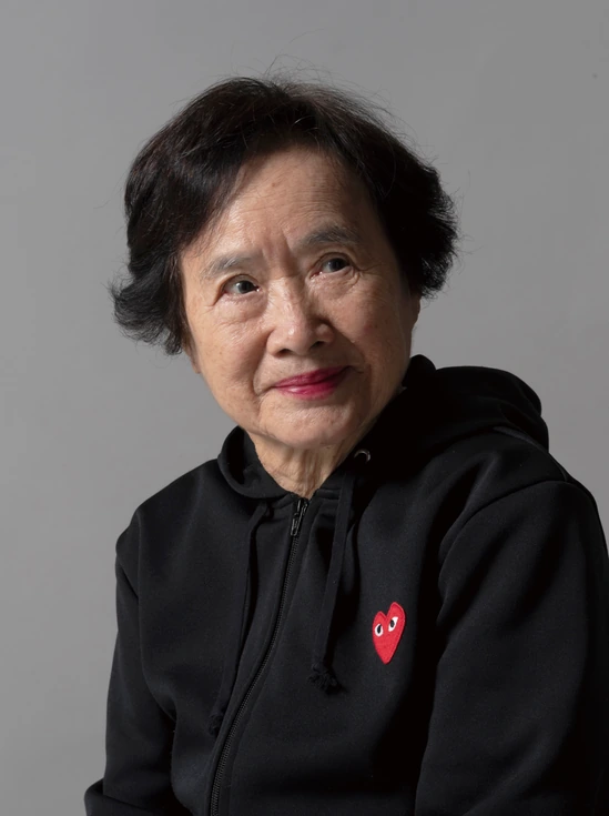 李重重肖像